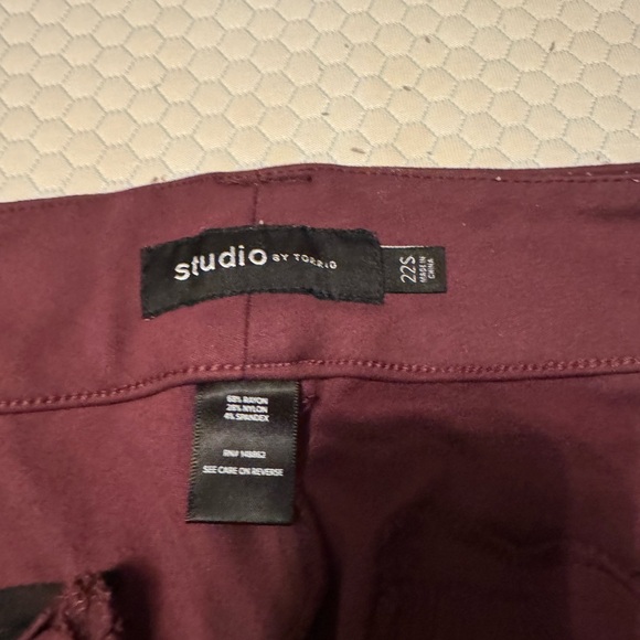 Torrid women’s trousers. - Picture 3 of 3